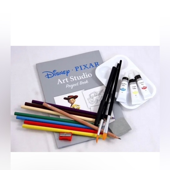 NEW Disney Pixar Art Studio Step by Step Book Paints by Disney Storybook Artists - Picture 4 of 7